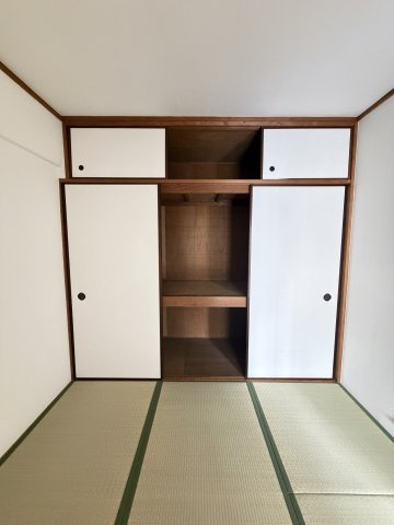 ハイツ鍛治の収納