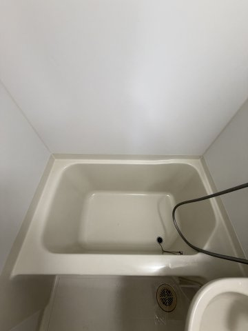 ハイツ鍛治の浴室