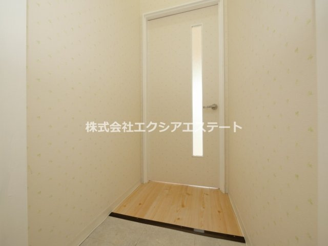 メゾン住吉大社の玄関