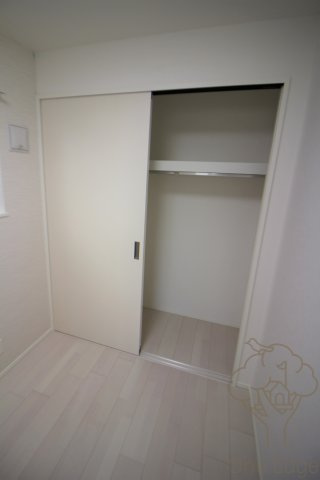 ガナーズ館　長柄の収納