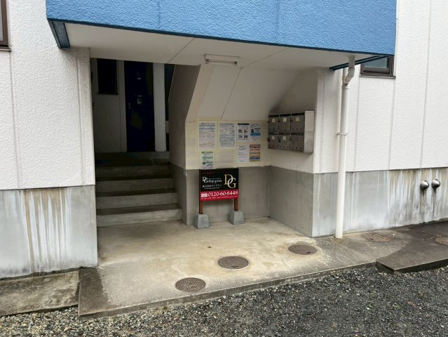 阪口マンションのエントランス
