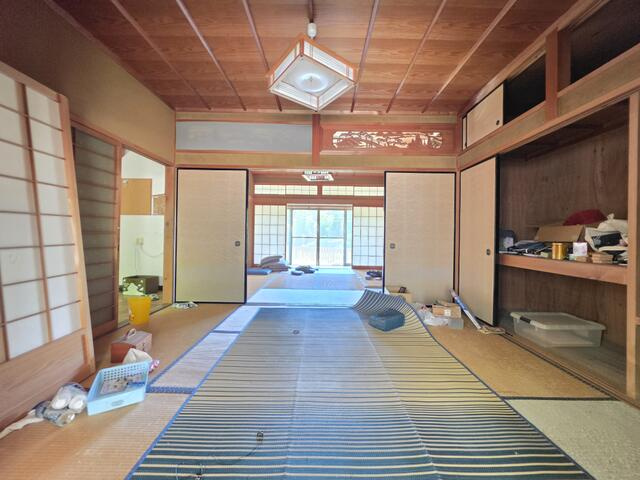 瑞浪市日吉町の和室