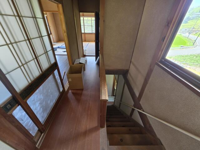 瑞浪市日吉町の内装