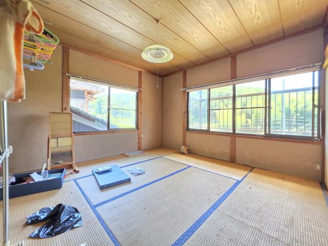 瑞浪市日吉町の和室
