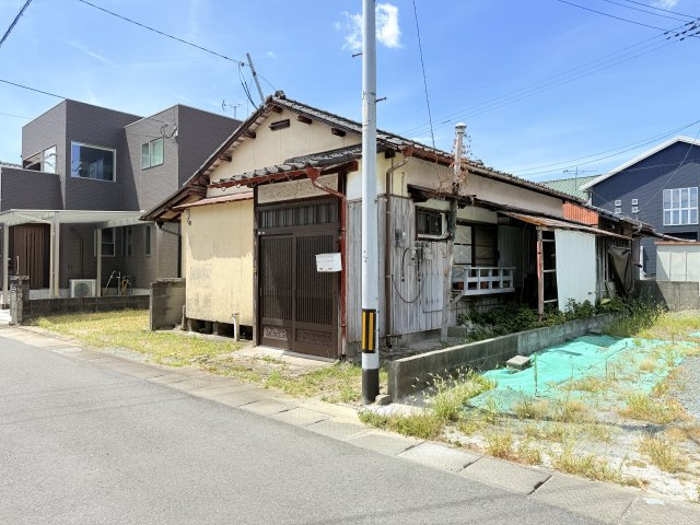 八女市亀甲売地の外観
