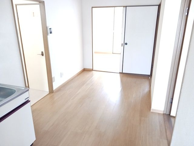 サンライズ芳川　　刈谷市近郊の賃貸はクラスホームの居間・リビング