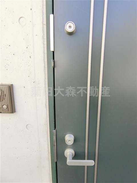 TTINOティーノ多摩川の玄関