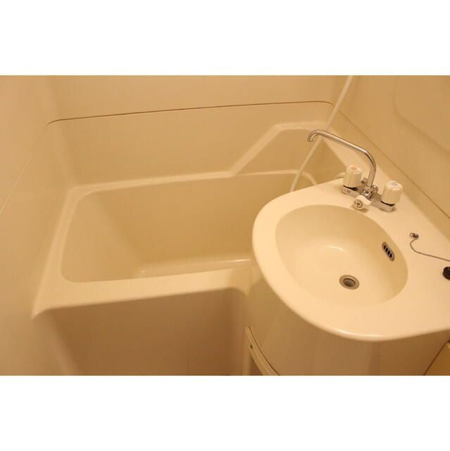 アネックス茗荷谷の浴室