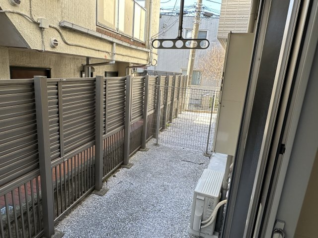 メゾン中落合のバルコニー