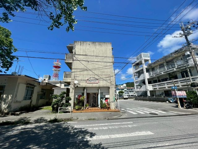 あけぼのアパートの外観