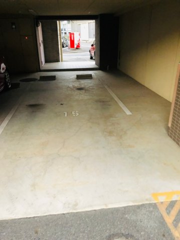 仲介手数料0円！S-FORT金山の駐車場