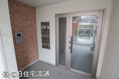 【エントランス】 | サニーウェル新井