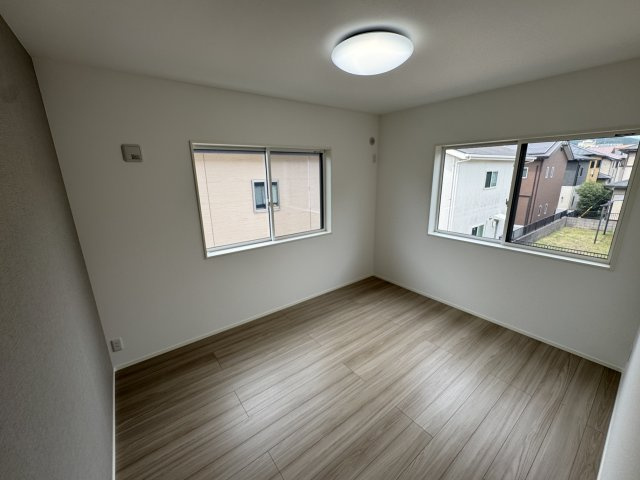 新築建売　清和4丁目３号の洋室|コンパクトで使いやすい洋室です
