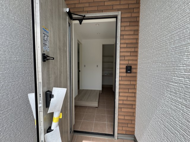 新築建売　清和4丁目３号の玄関|使いやすい玄関です