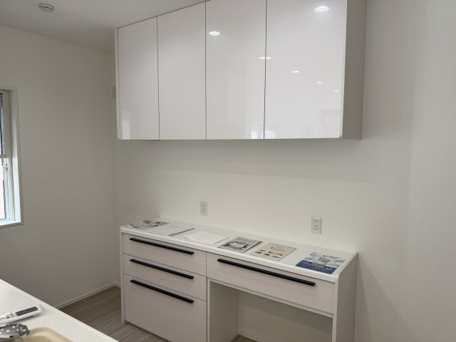 新築建売　清和4丁目３号のその他|カップボード付きです