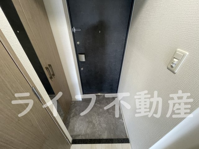 大阪市東成区大今里南５丁目の賃貸マンションの玄関|きれいな玄関です
