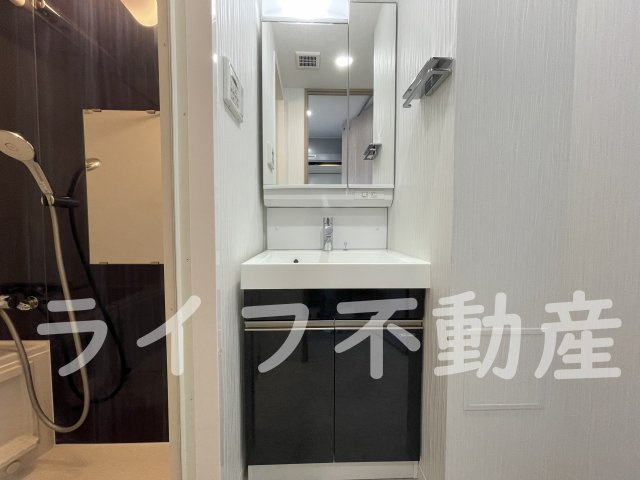 大阪市東成区大今里南５丁目の賃貸マンションの独立洗面台|独立洗面台です