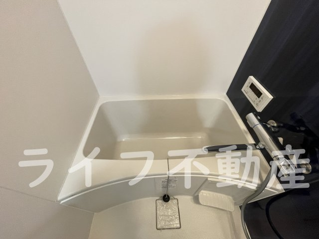 大阪市東成区大今里南５丁目の賃貸マンションの浴室|ゆったり過ごせるお風呂です