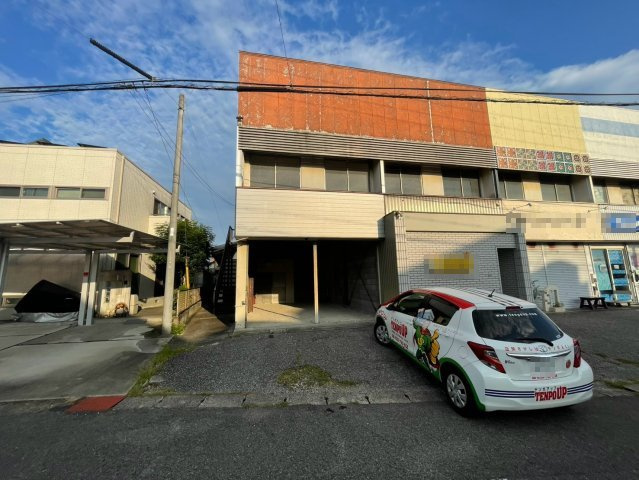 小坂町４丁目店舗　倉庫の外観