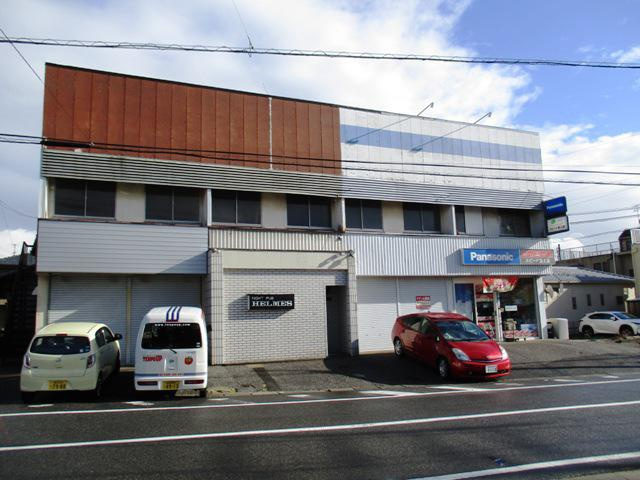 小坂町４丁目店舗　倉庫