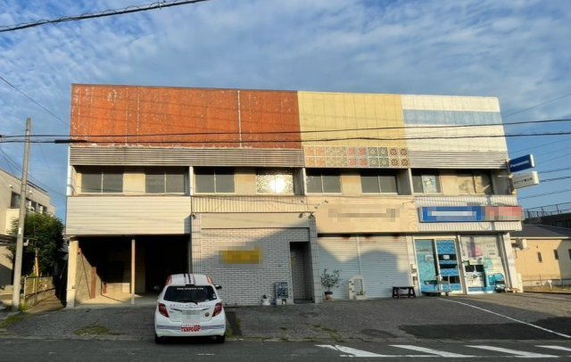小坂町４丁目店舗　倉庫
