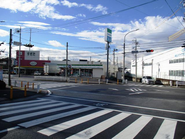 小坂町４丁目店舗　倉庫の周辺