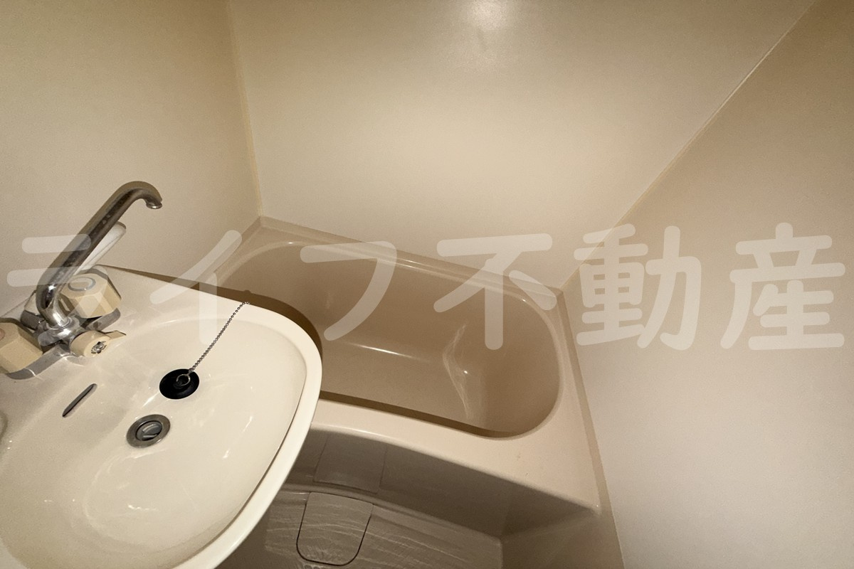 レジェンド布施の浴室