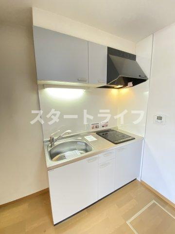 大阪市淀川区西宮原１丁目の賃貸マンションのキッチン