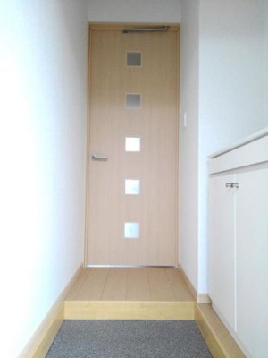 【玄関】 | ニューカームマキ | きれいな玄関です