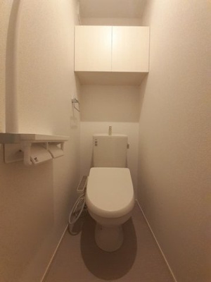 【トイレ】 | パルテール・アイ | 清潔感のあるトイレです