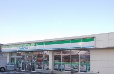 【周辺】 | ペイサージュＮＫⅡ | ファミリマート伊豆の国四日町店まで300m