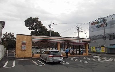 【周辺】 | フォルシュ・ジェイ２ | セブンイレブン三島松本南店まで800m