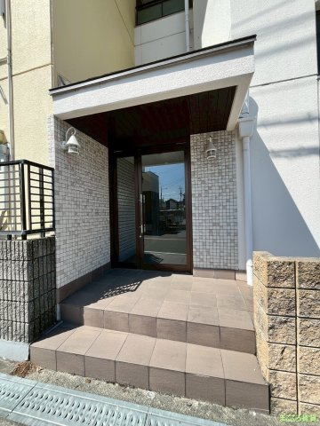 【エントランス】 | アルモカーサ新金岡