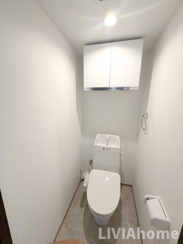 世田谷区羽根木２丁目の賃貸マンションのトイレ