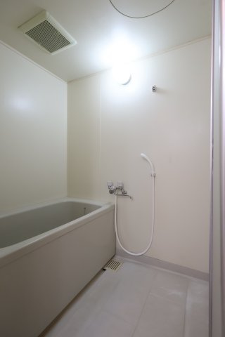 【浴室】 | ライゼックス新堂