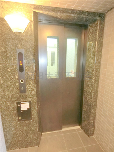 ルーブル東蒲田参番館のその他共用部分|エレベーター