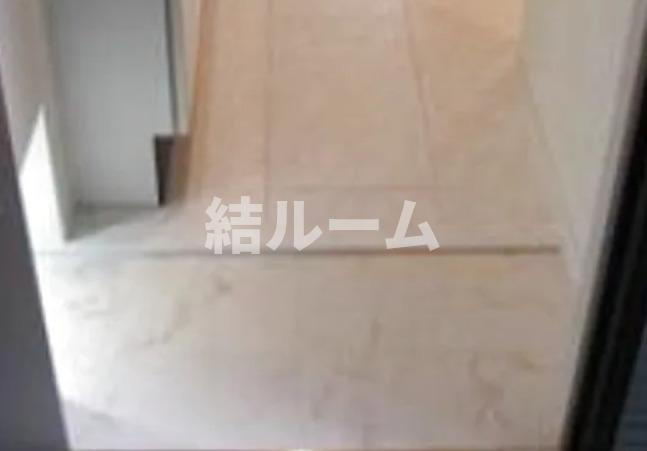 北区中十条３丁目のアパートの玄関