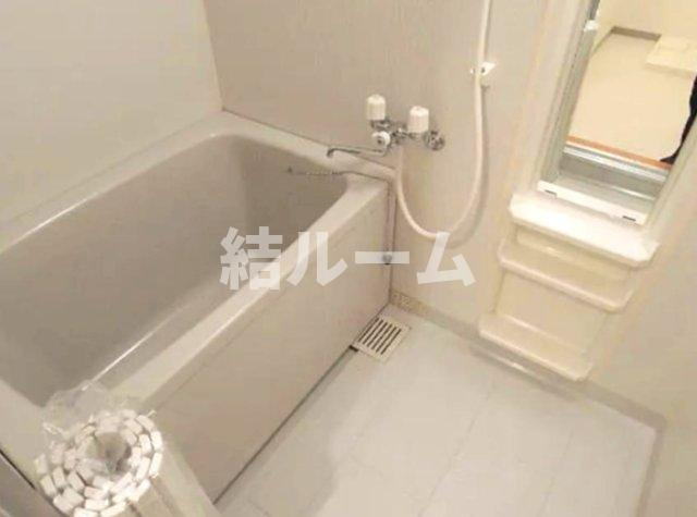 北区中十条２丁目の賃貸マンションの浴室
