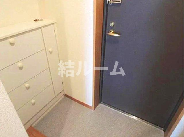 北区中十条２丁目の賃貸マンションの玄関