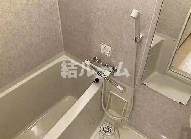練馬区練馬４丁目の賃貸マンションの浴室