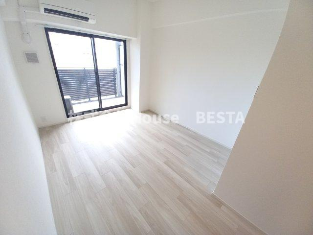 ワールドアイ神戸元町ヒルズの寝室