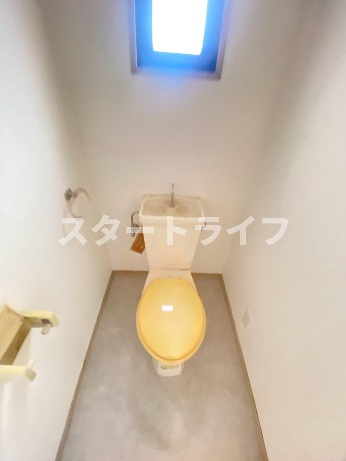 大阪市淀川区十三元今里１丁目の賃貸マンションのトイレ