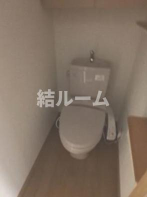 板橋区小茂根４丁目の賃貸マンションのトイレ