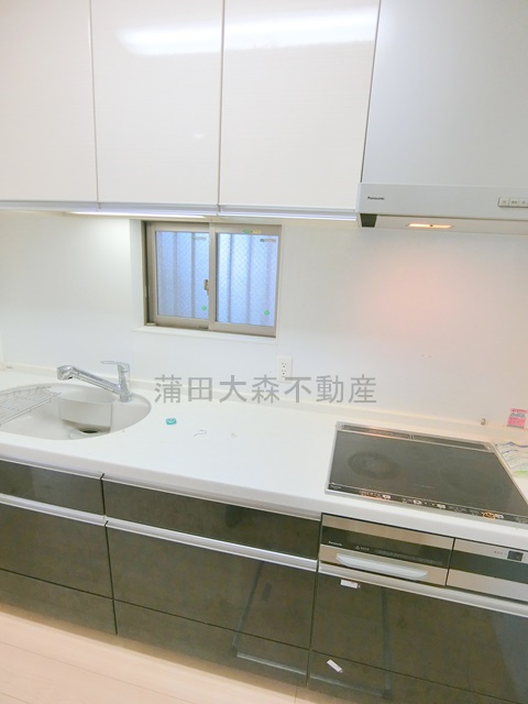大田区田園調布１丁目住宅のキッチン
