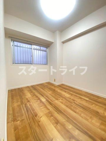 大阪市淀川区西宮原１丁目の賃貸マンションの寝室