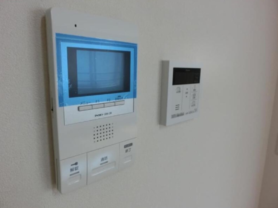 アトリオ田園調布の設備|モニター付きインターホン