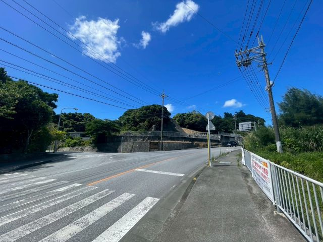 今帰仁村湧川【玉城様】の周辺