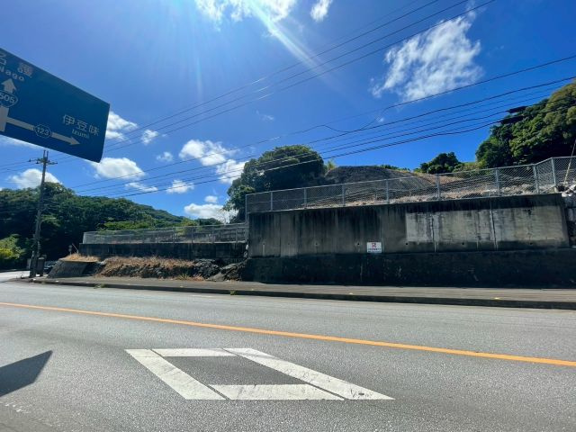 今帰仁村湧川の周辺