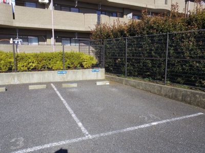 【駐車場】 | ベルウッド弐番館
