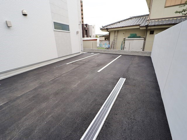 【駐車場】 | リアコート吹田山田